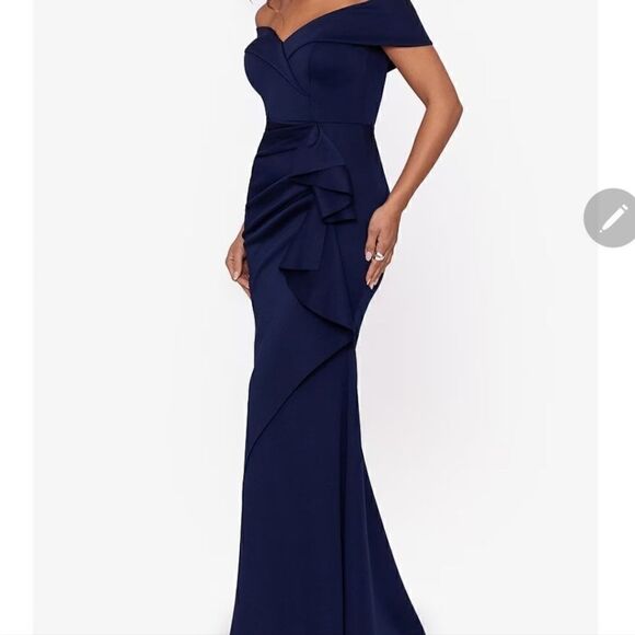 Xscape Dresses & Skirts - Xscape Stretch Off-the-Shoulder Short Sleeve Mermaid Gown with Ruffle